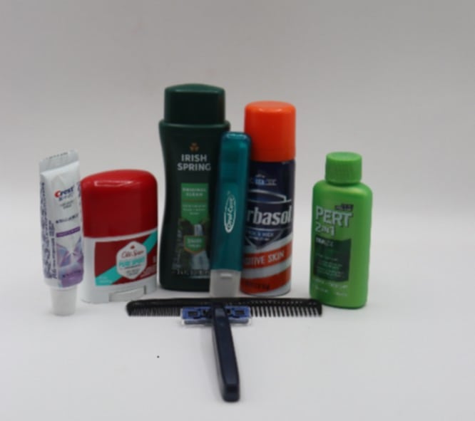 Men's Travel Kit