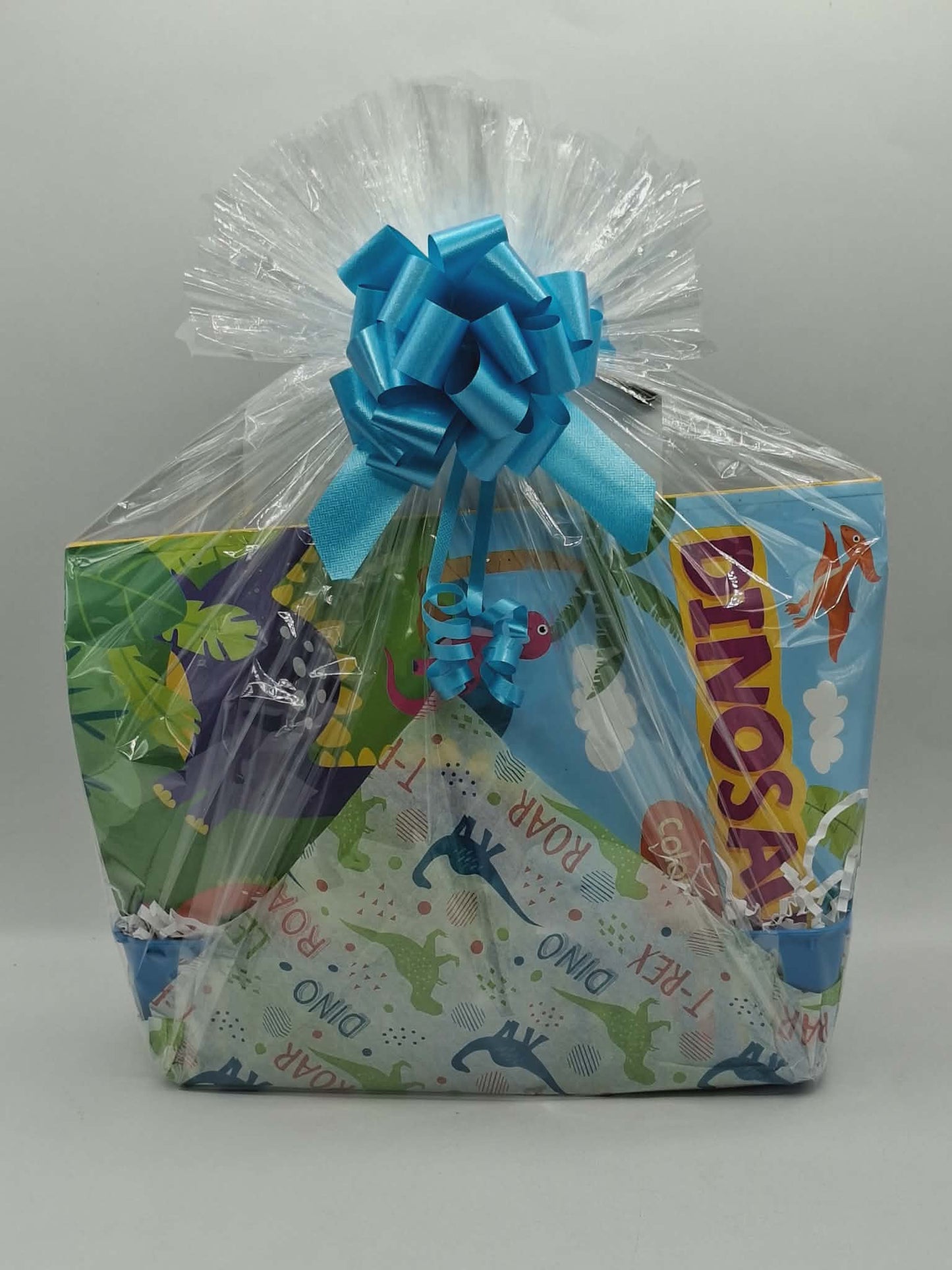 Graduation Gift Basket (Boy)