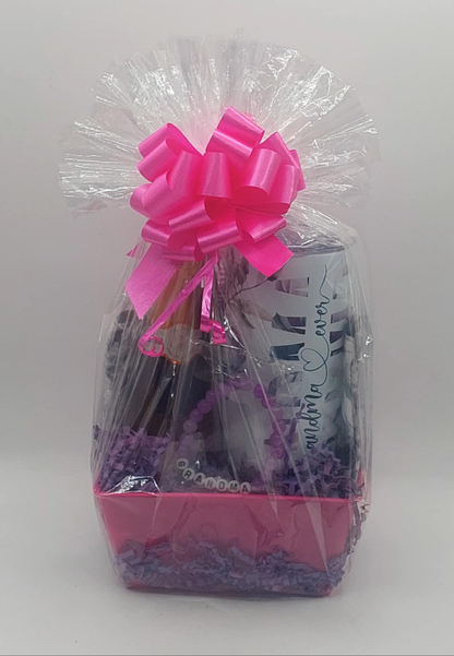 Small Gift Basket (MD9)