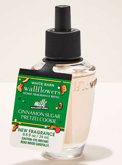 Cinnamon Sugar Pretzel Cookie