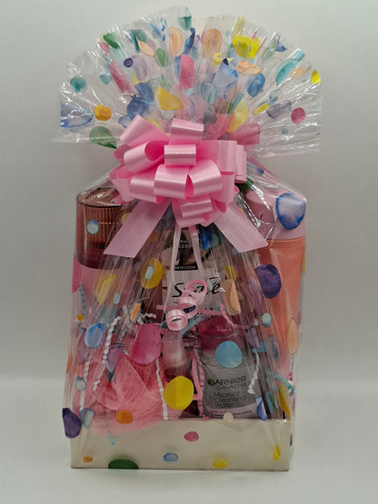 Graduation Gift Basket (Female)
